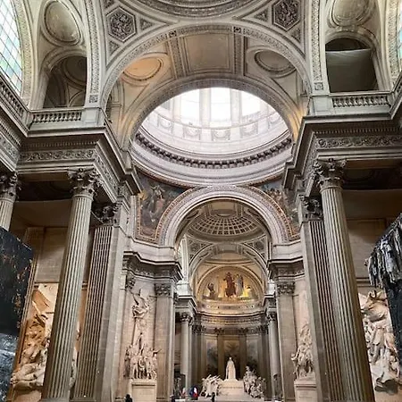 Pantheon 5 *